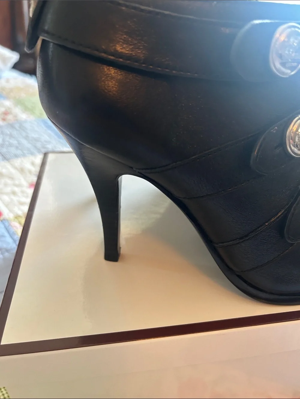 Vintage Coach Pauline Brandie ankle boot
New in box - Picture 6 of 8